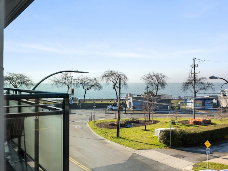 303-1160 Oxford Street, Surrey, BC, V4B 0B3 - 33
