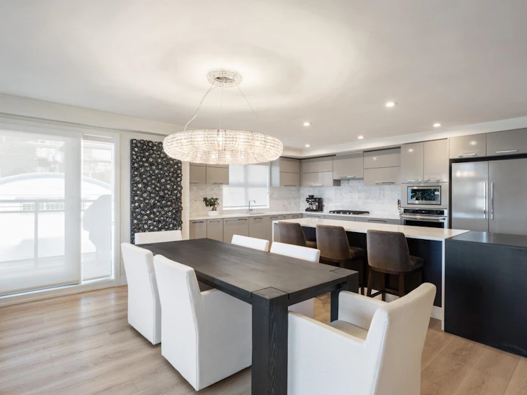 303-1160 Oxford Street, Surrey, BC, V4B 0B3 - 14
