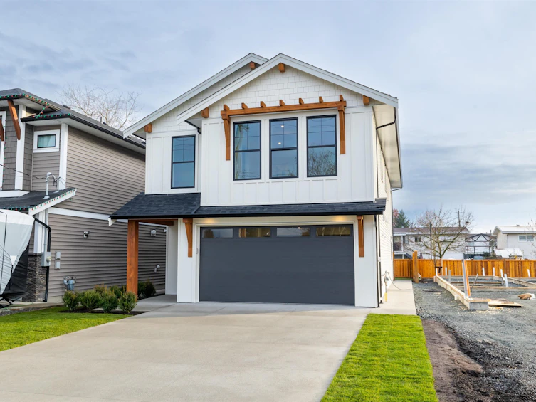 9370 Mcnaught Road, Chilliwack, BC, V2P 6E8 - 2