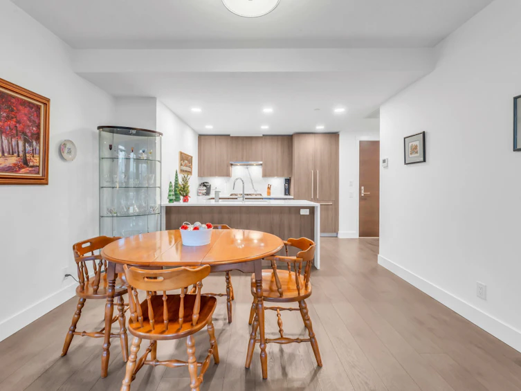 806-2785 Library Lane, North Vancouver, BC, V7J 0C3 - 9
