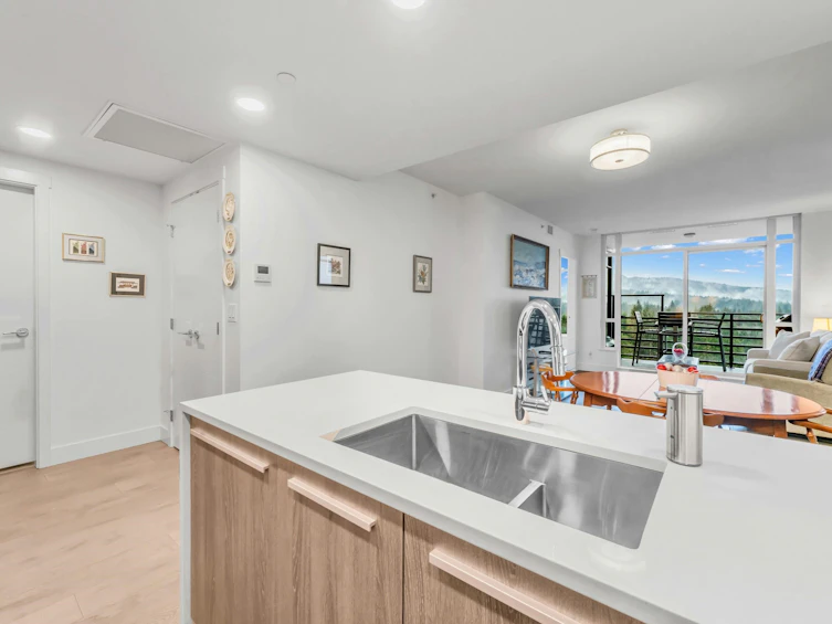 806-2785 Library Lane, North Vancouver, BC, V7J 0C3 - 23