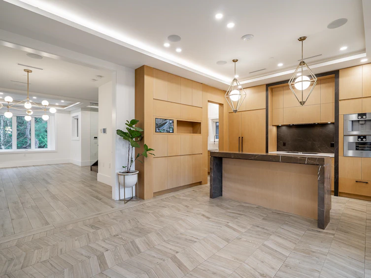 6072 Crown Street, Vancouver, BC, V6N 2B8 - 9