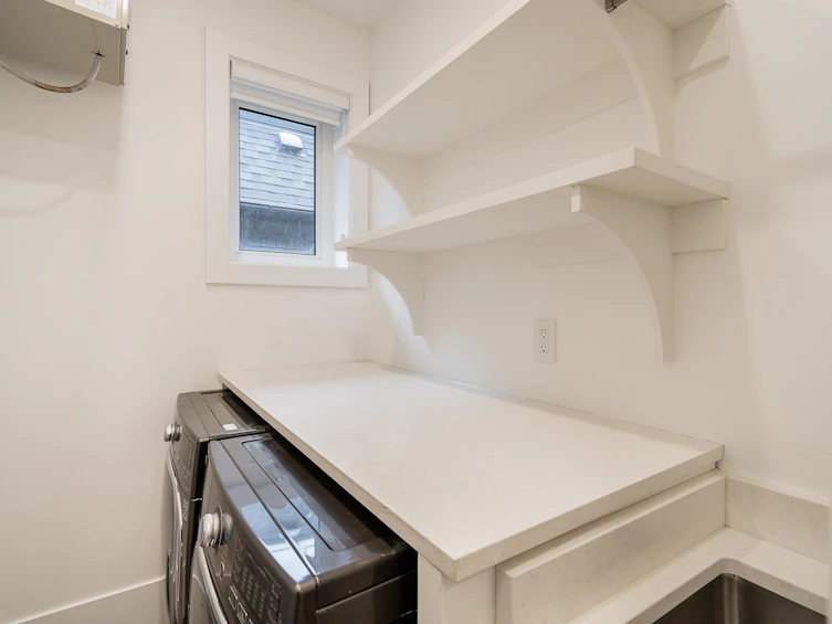 6072 Crown Street, Vancouver, BC, V6N 2B8 - 24
