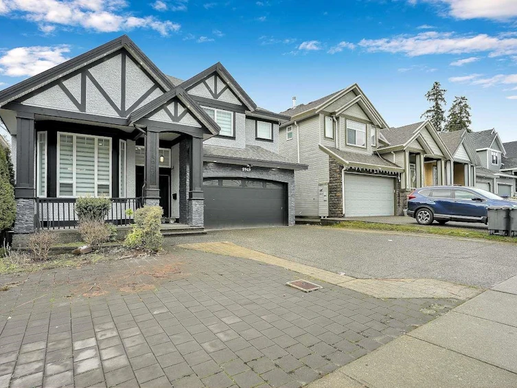 5949 125 Street, Surrey, BC, V3X 1X2