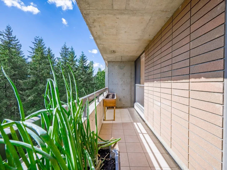 604-3755 Bartlett Court, Burnaby, BC, V3J 7G7 - 17