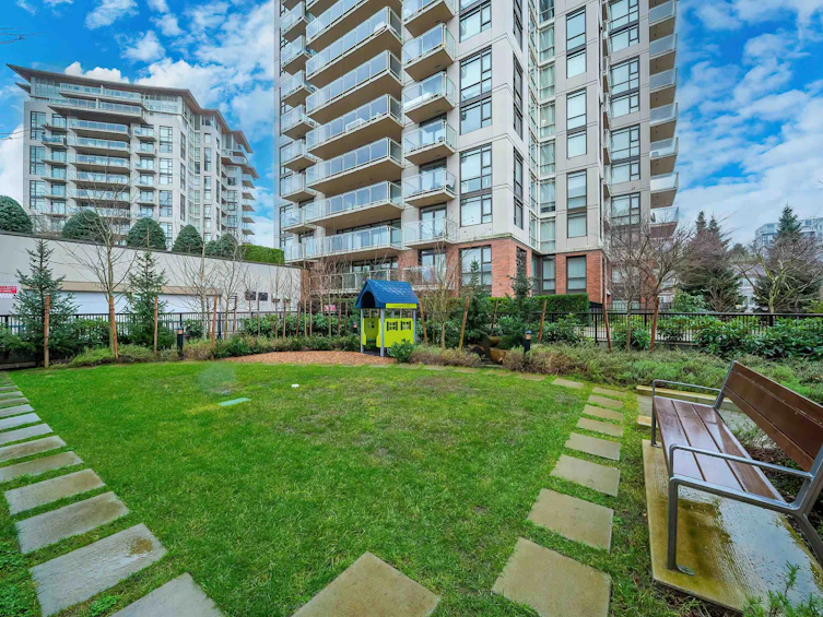 307-8428 Park Road, Richmond, BC, V6Y 0K1 - 23