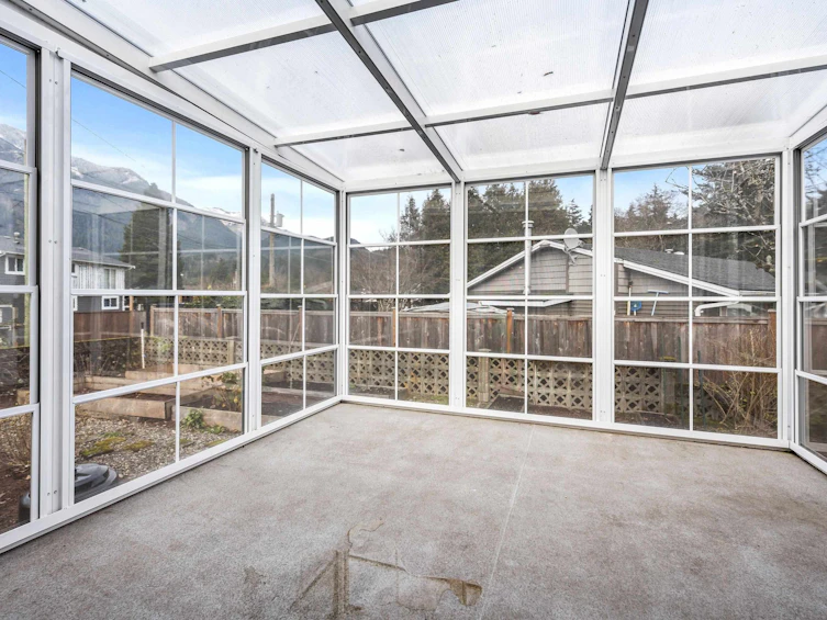 635 Thacker Avenue, Hope, BC, V0X 1L0 - 4