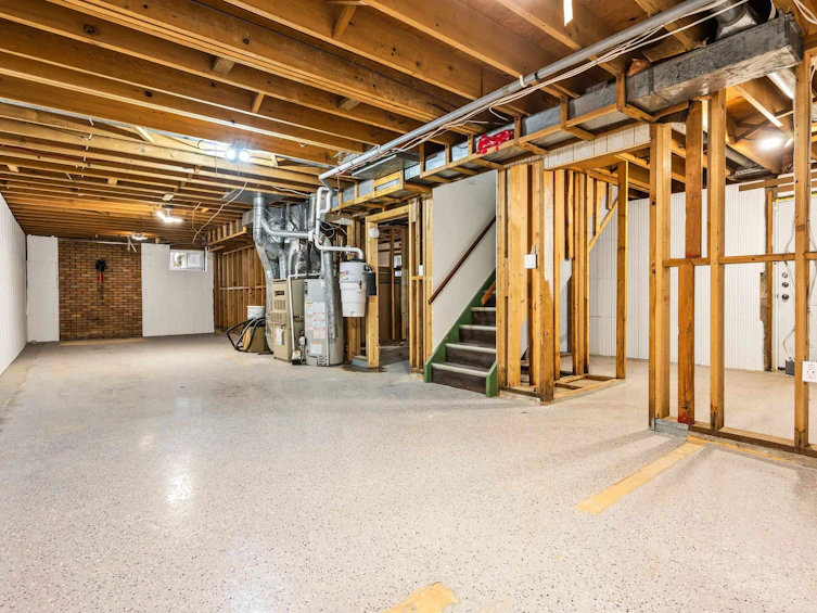 635 Thacker Avenue, Hope, BC, V0X 1L0 - 31