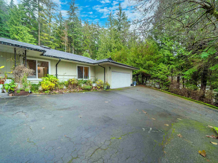 77 Desswood Place, West Vancouver, BC, V7S 1B8 - 5