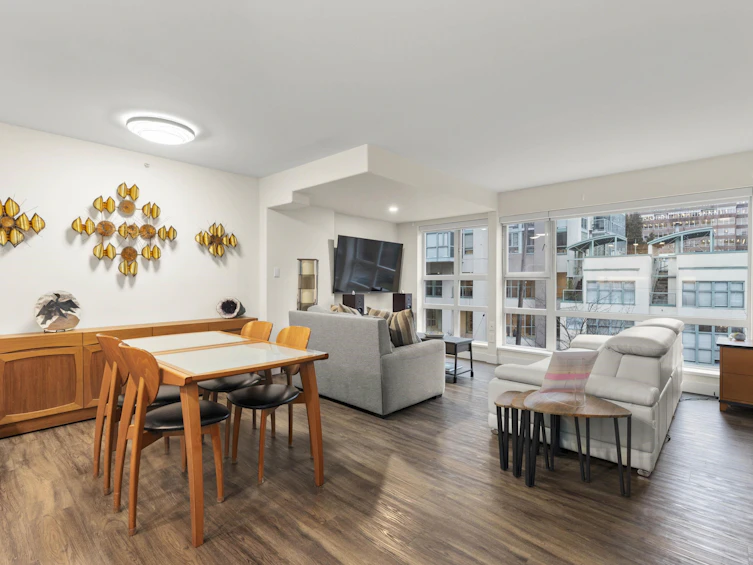 403-910 Beach Avenue, Vancouver, BC, V6Z 2W7 - 3