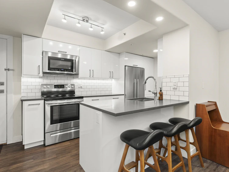 403-910 Beach Avenue, Vancouver, BC, V6Z 2W7 - 8