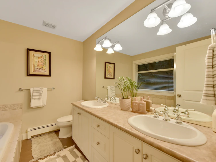 5268 Glen Abbey Place, Delta, BC, V4M 4H1 - 33