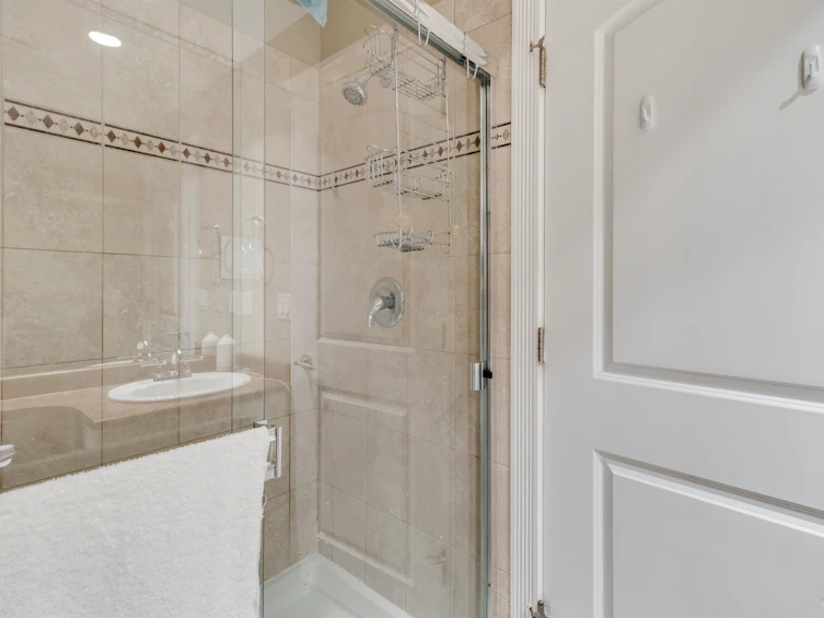 6621 192a Street, Surrey, BC, V4N 0B9 - 22