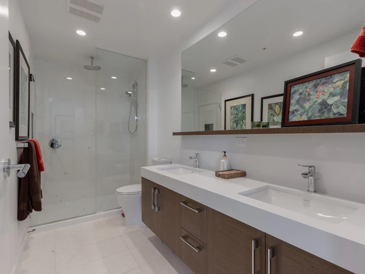 PH5-1439 George Street, Surrey, BC, V4B 0B9 - 24