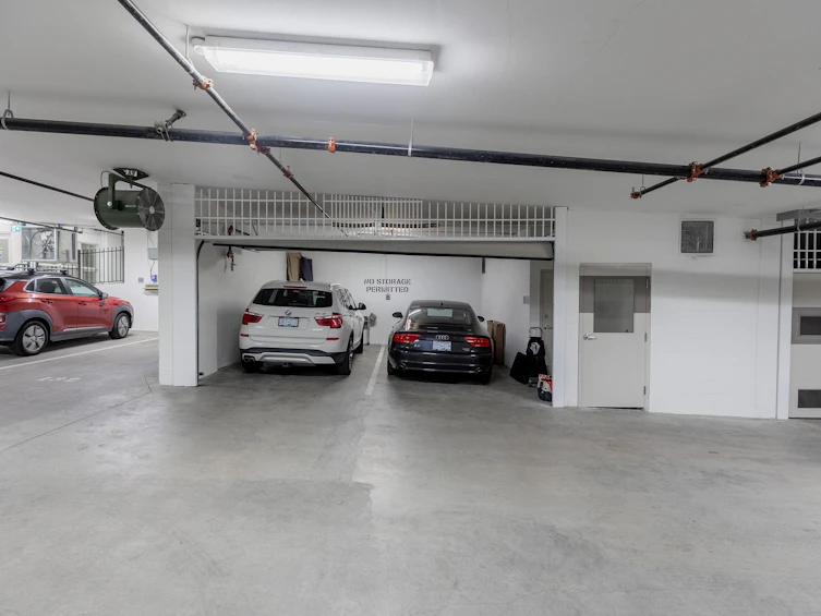 PH5-1439 George Street, Surrey, BC, V4B 0B9 - 35