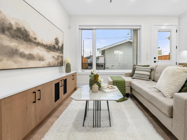 2-7668 Main Street, Vancouver, BC, V5X 3K3 - 5