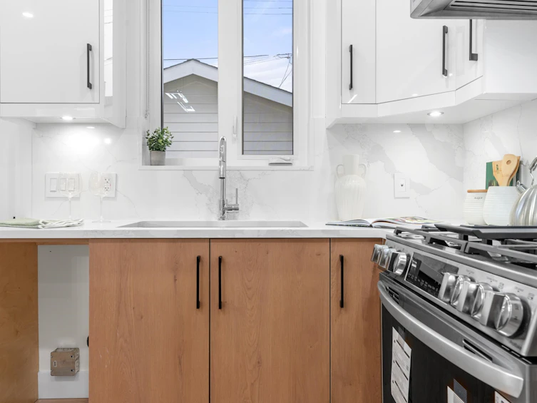 2-7668 Main Street, Vancouver, BC, V5X 3K3 - 17