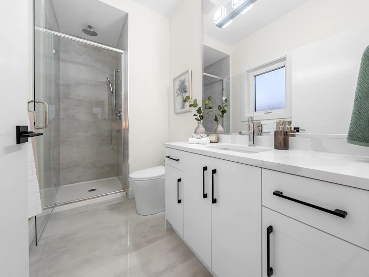 2-7668 Main Street, Vancouver, BC, V5X 3K3 - 32