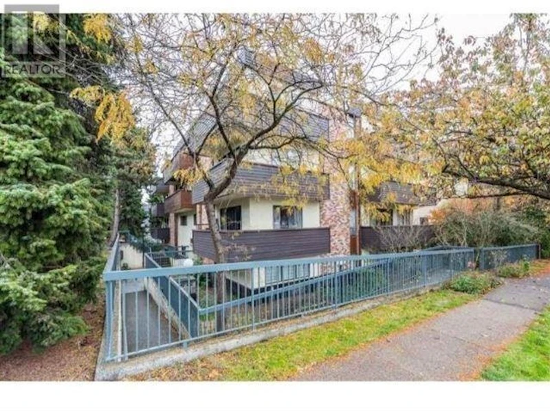 302 - 1296 W 70th Avenue, Vancouver BC V6P 2Y5