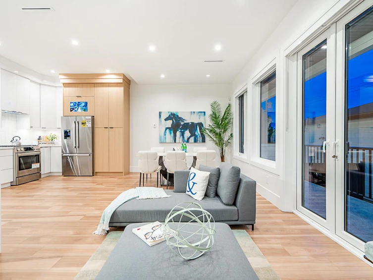 4355 Barker Avenue, Burnaby, BC, V5G 3C3 - 11