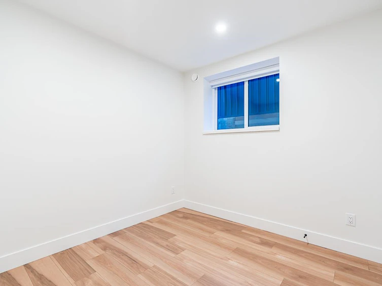 4355 Barker Avenue, Burnaby, BC, V5G 3C3 - 31