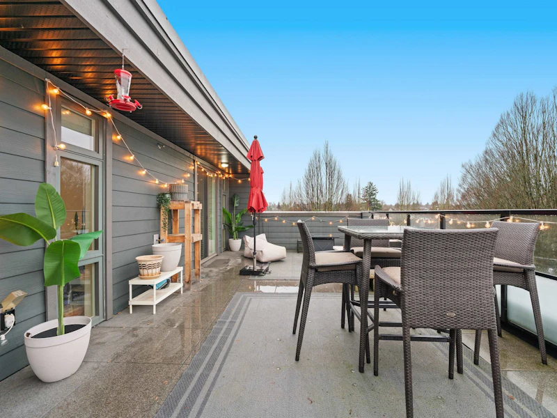 PH1 - 3939 Knight Street, Vancouver BC