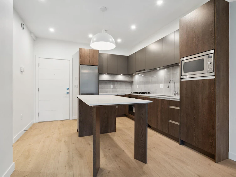 208-14225 103a Avenue, Surrey, BC, V3T 0T4 - 6
