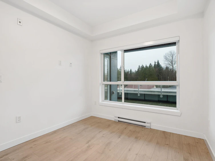 208-14225 103a Avenue, Surrey, BC, V3T 0T4 - 24