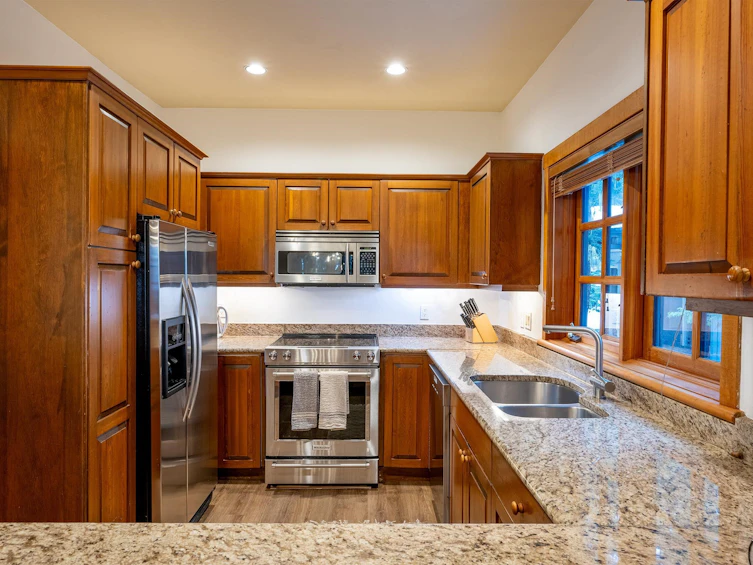 3-2250 Nordic Drive, Whistler, BC, V8E 0P4 - 10