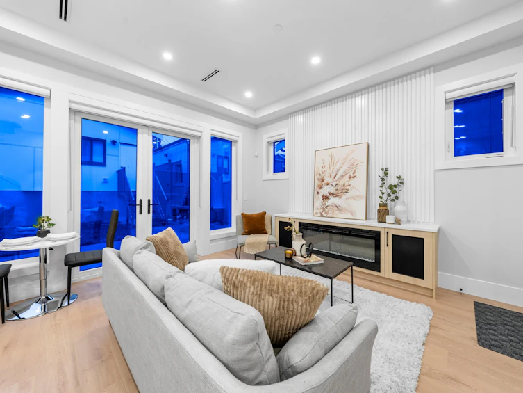 2-4178 Slocan Street, Vancouver, BC, V5R 1Z3 - 2