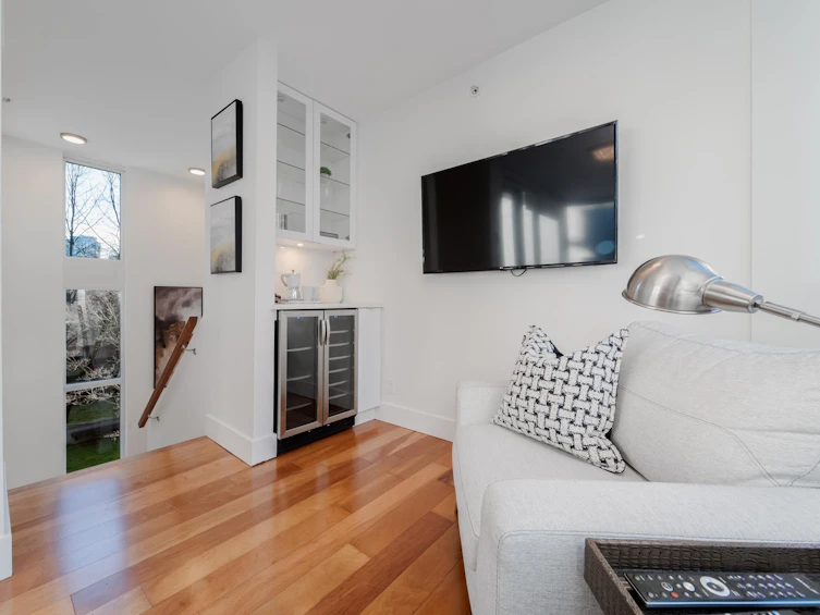 1018 Richards Street, Vancouver, BC, V6B 3E1 - 20