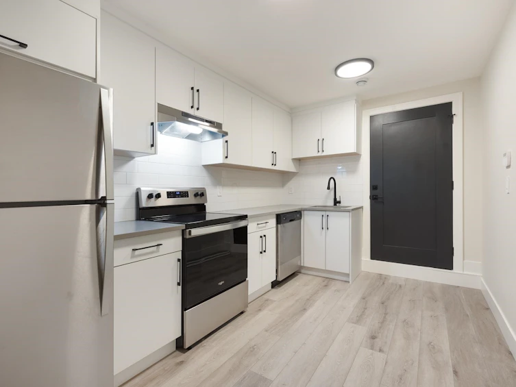 936 Poirier Street, Coquitlam, BC, V3J 6C4 - 35
