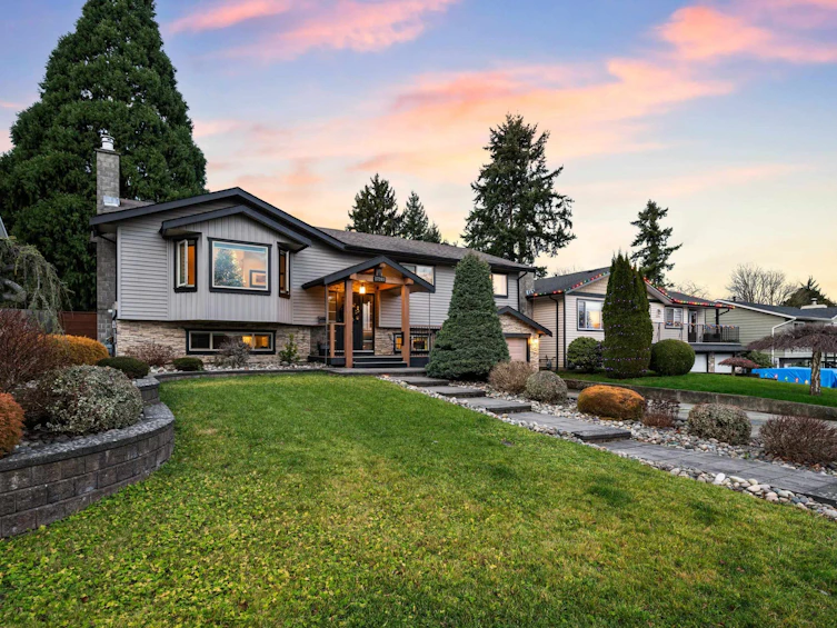 17265 59a Avenue, Surrey, BC, V3S 5S4 - 2