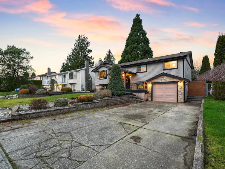 17265 59a Avenue, Surrey, BC, V3S 5S4 - 3