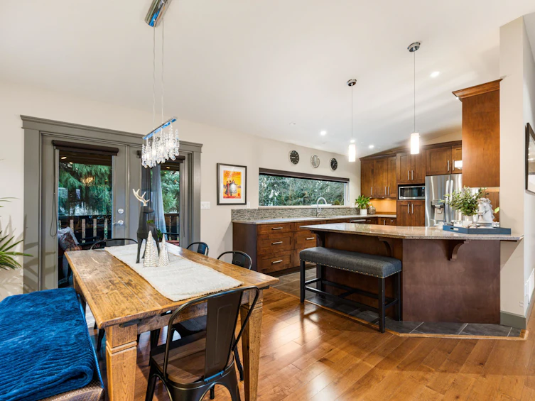17265 59a Avenue, Surrey, BC, V3S 5S4 - 10