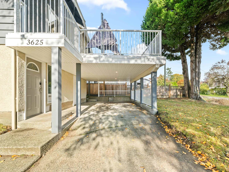 3625 Monmouth Avenue, Vancouver, BC, V5R 5S4 - 26