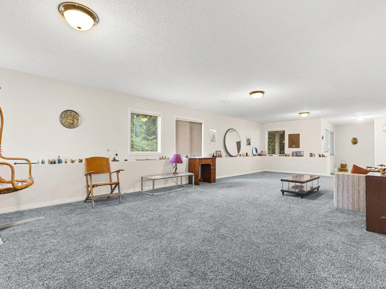 33440 12th Avenue, Mission, BC, V2V 5Z6 - 31