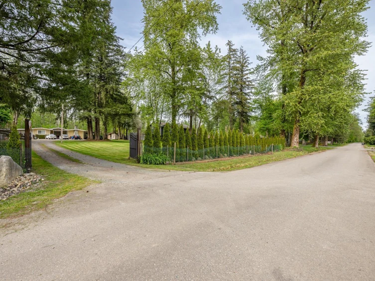 18089 94 Avenue, Surrey, BC, V4N 4A3 - 3