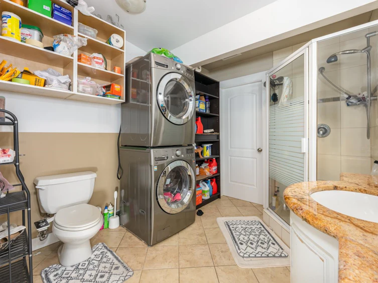 18089 94 Avenue, Surrey, BC, V4N 4A3 - 14