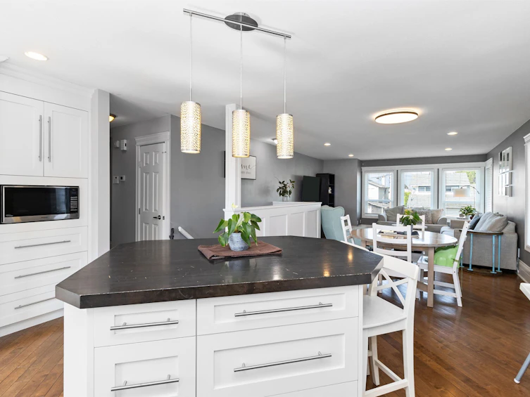 45270 Spruce Drive, Chilliwack, BC, V2R 1E9 - 10