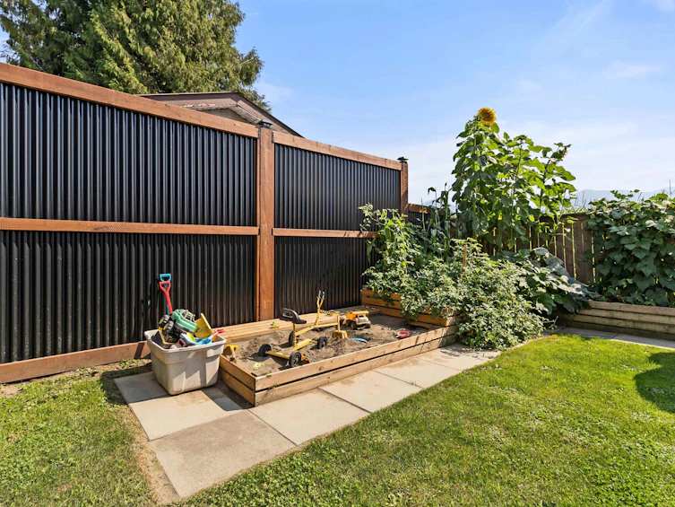 45270 Spruce Drive, Chilliwack, BC, V2R 1E9 - 32