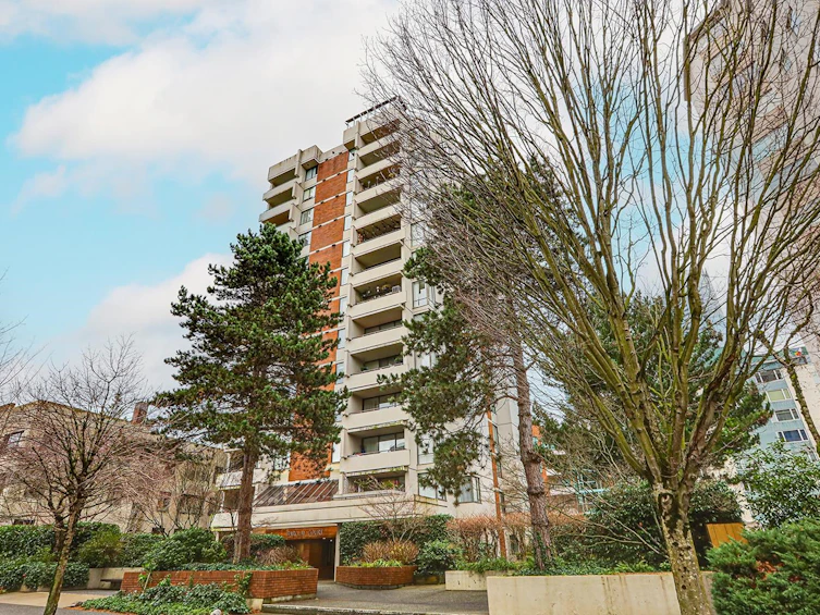301-1127 Barclay Street, Vancouver, BC, V6E 4C6 - 2