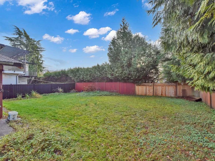 12879 Carluke Crescent, Surrey, BC, V3V 6Y9 - 23