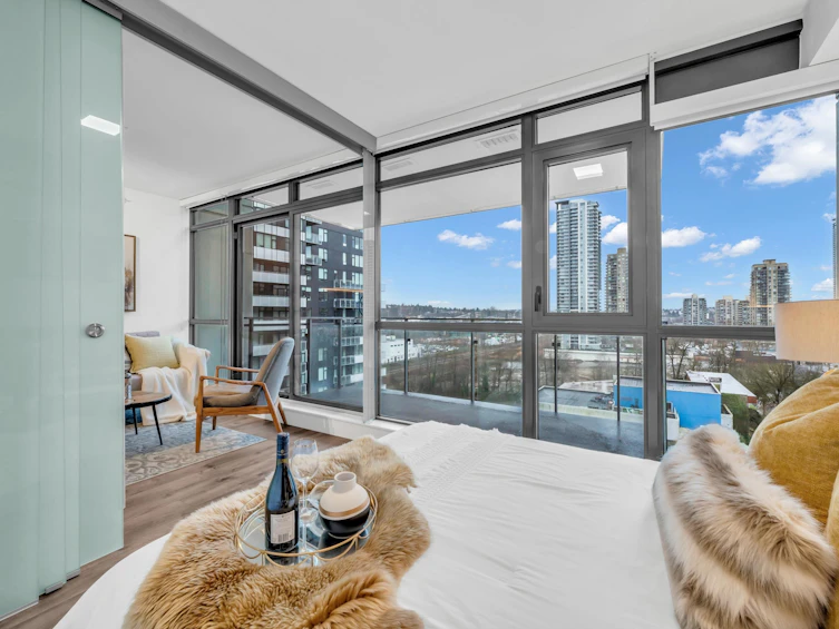 909-4488 Juneau Street, Burnaby, BC, V5C 0M4 - 3