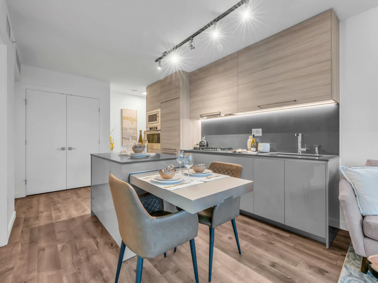 909-4488 Juneau Street, Burnaby, BC, V5C 0M4 - 7