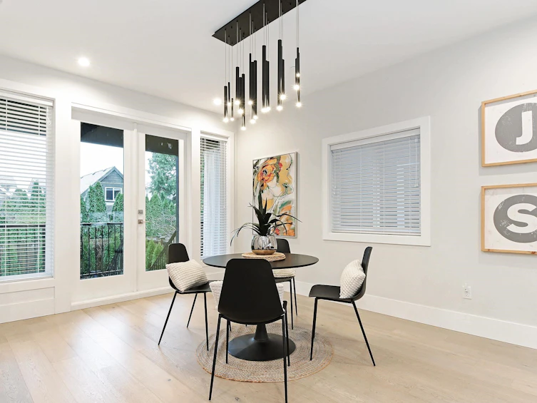 15450 Russell Avenue, Surrey, BC, V4B 2R3 - 3