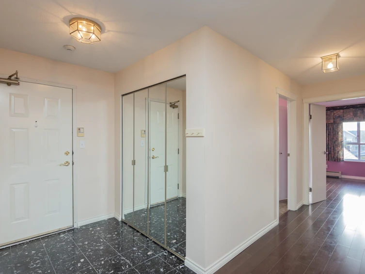 306-1675 Augusta Avenue, Burnaby, BC, V5A 4S8 - 3