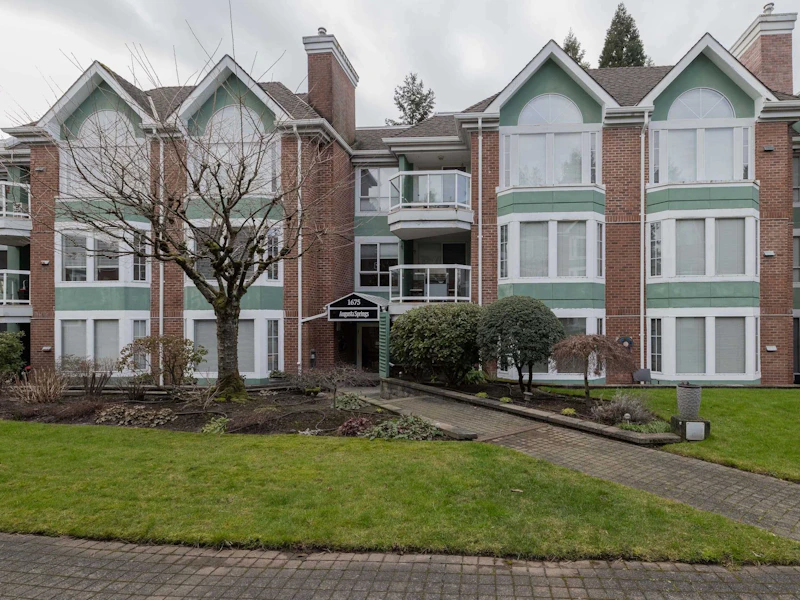 306 - 1675 Augusta Avenue, Burnaby BC V5A 4S8