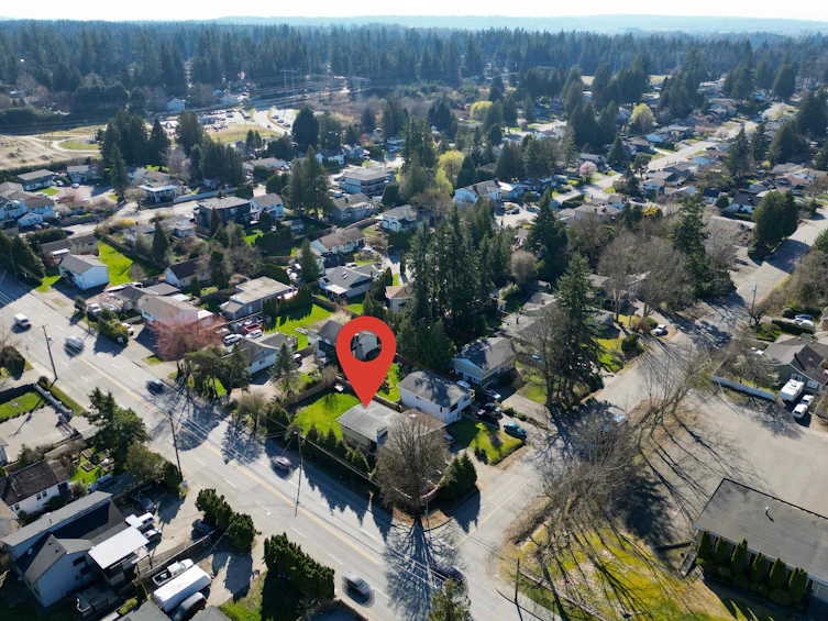 4887 200 Street, Langley, BC, V3A 1L6 - 5