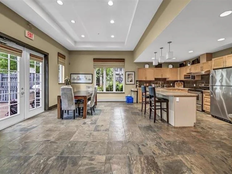 25-20875 80 Avenue, Langley, BC, V2Y 0B2 - 22